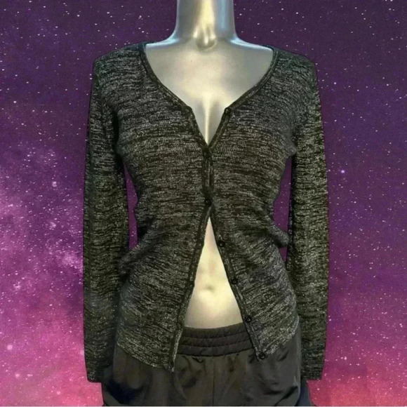 💟Women’s Black and Silver RW and Company Slim Fitted  Cardigan - Picture 6 of 14